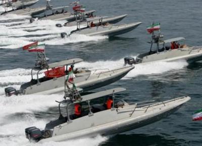 منابع ایرانی: مانور شناورهای ایرانی در پاسخ به اقدامات تحریک آمیز آمریکا بود