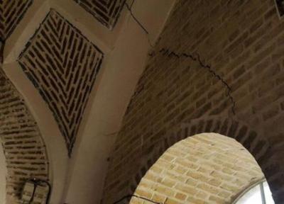 ریزش سقف مسجد 700 ساله در دزفول