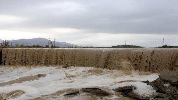 هشدار هواشناسی هرمزگان درباره احتمال سیلابی شدن رودخانه های فصلی