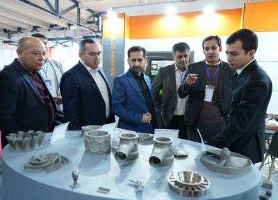 بازدید هیئتی از مدیران دانشگاه های ازبکستان از نمایشگاه ایران ساخت